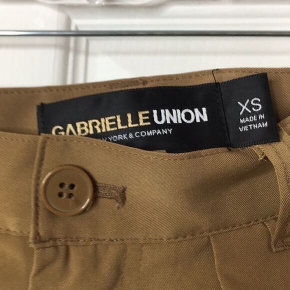 NWT NY&C drop rise tan pant XS - Picture 2 of 3